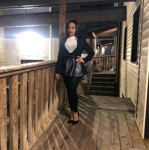 Meet your Posher, Alexandra